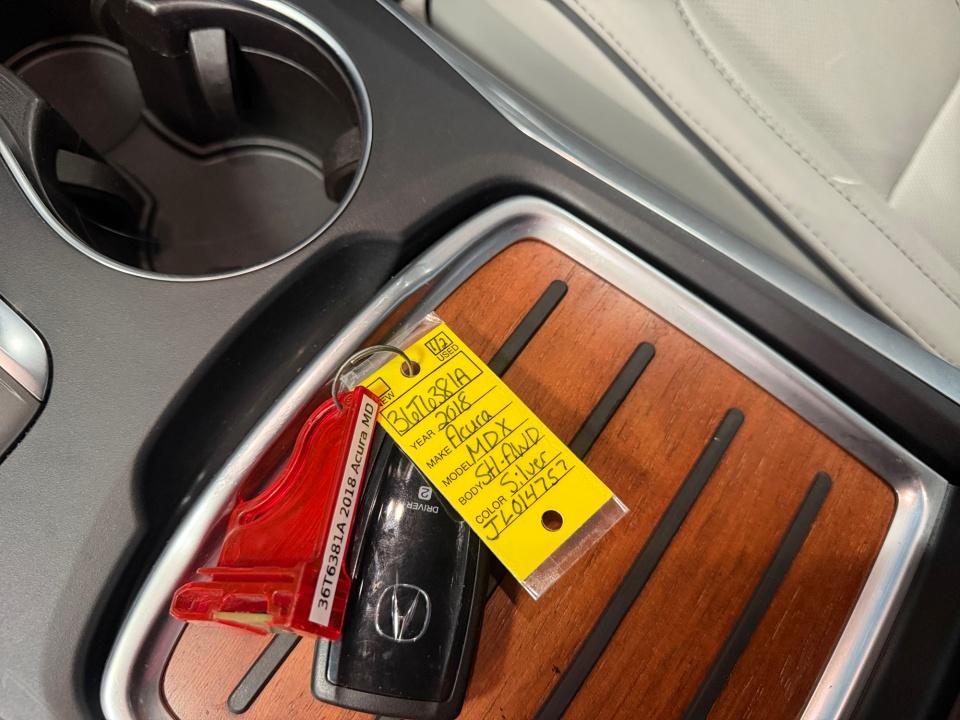 2018 Acura MDX w/Advance Pkg