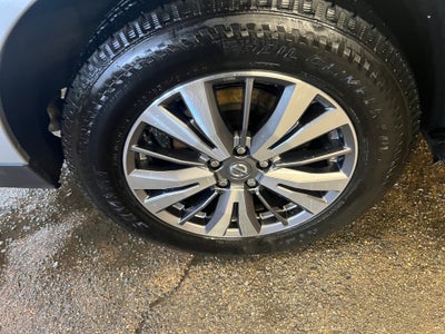 2020 Nissan Pathfinder SV 4WD