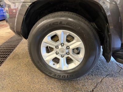 2017 Toyota 4Runner SR5 Premium