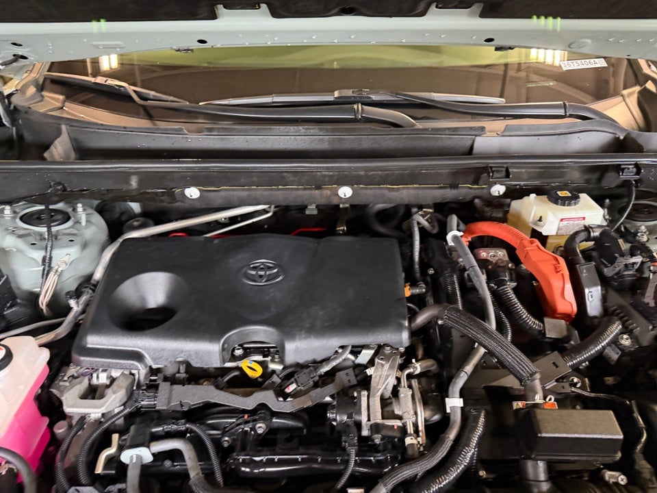 2021 Toyota RAV4 Hybrid XLE Premium