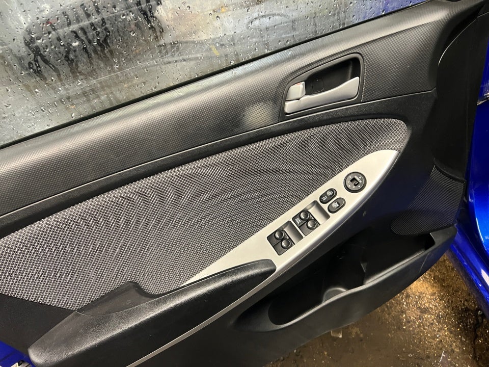 2013 Hyundai Accent GS