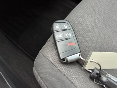 2019 Jeep Grand Cherokee Laredo E 4x4