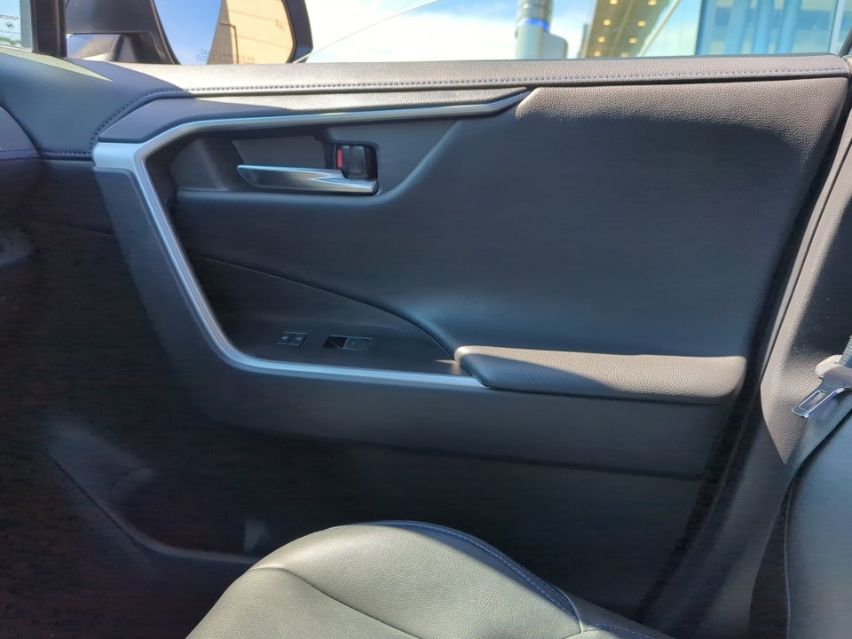 2022 Toyota RAV4 Hybrid XSE