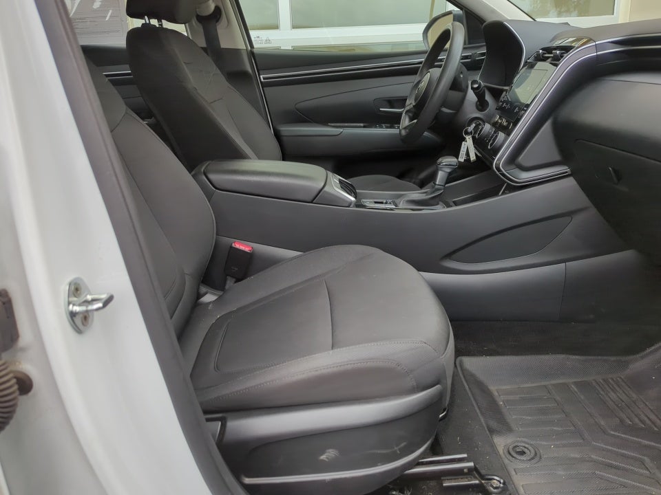 2022 Hyundai Tucson SE