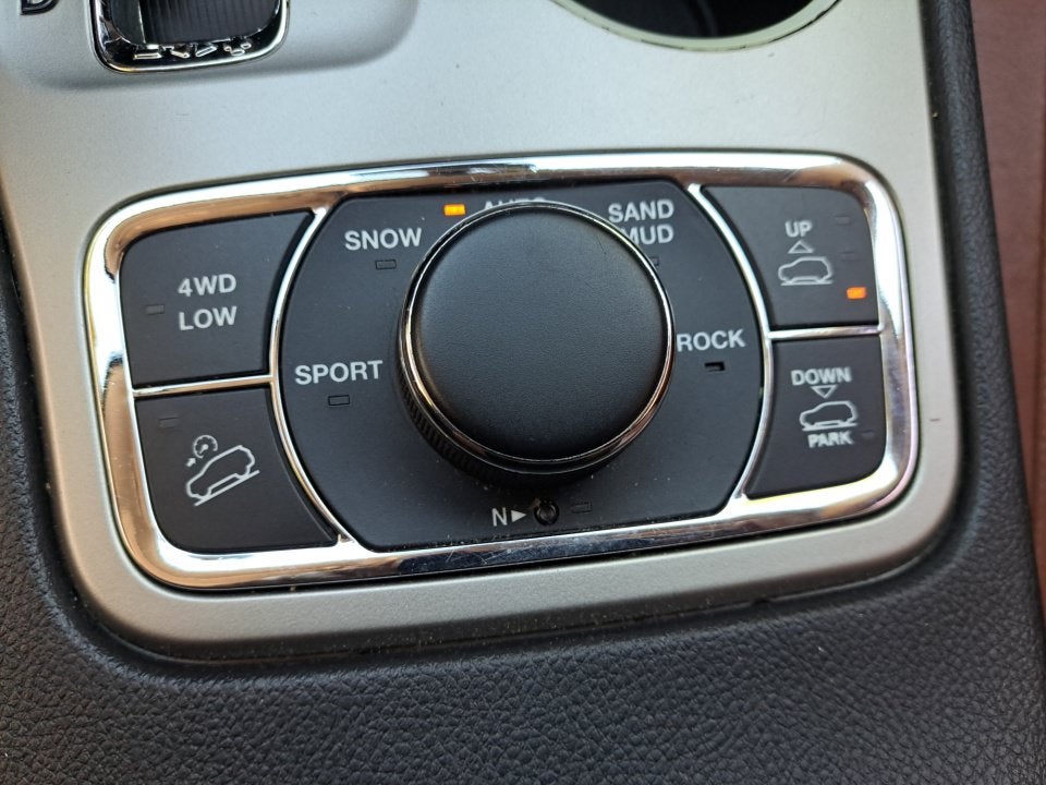 2012 Jeep Grand Cherokee Overland Summit