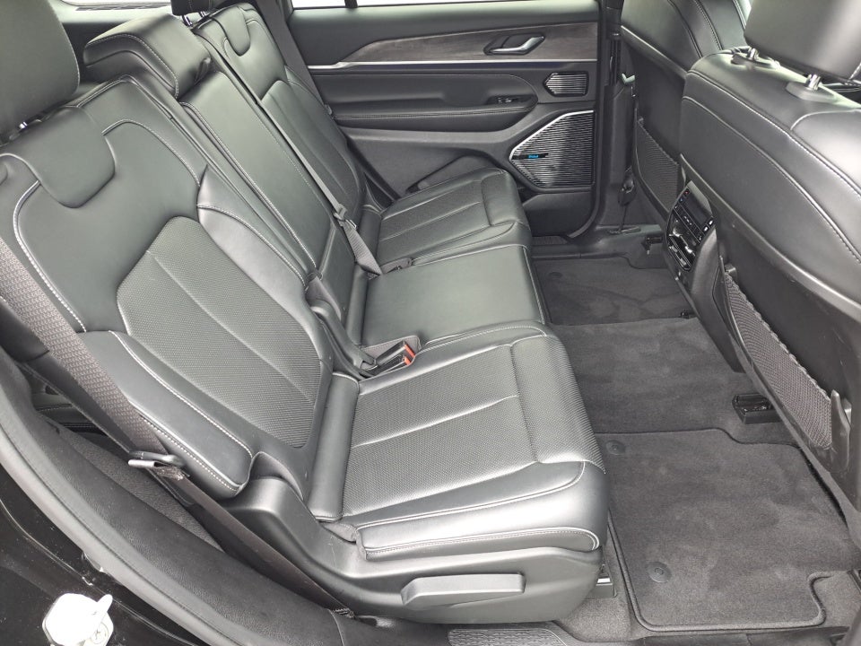2021 Jeep Grand Cherokee L Overland 4x4