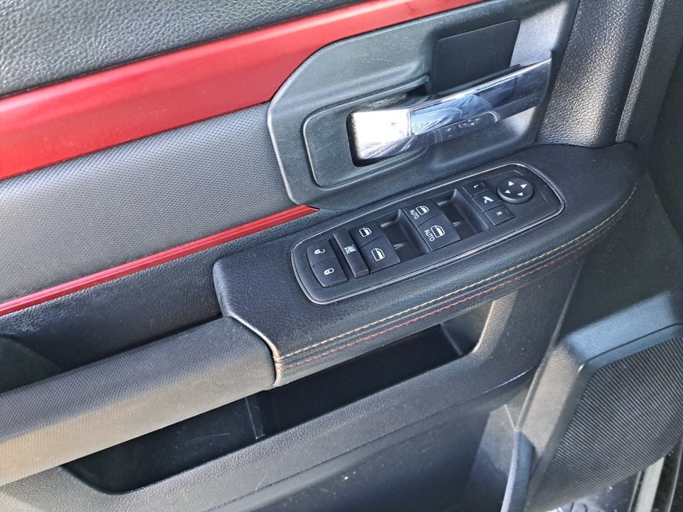 2018 RAM 1500 Rebel Crew Cab 4x4 5'7" Box