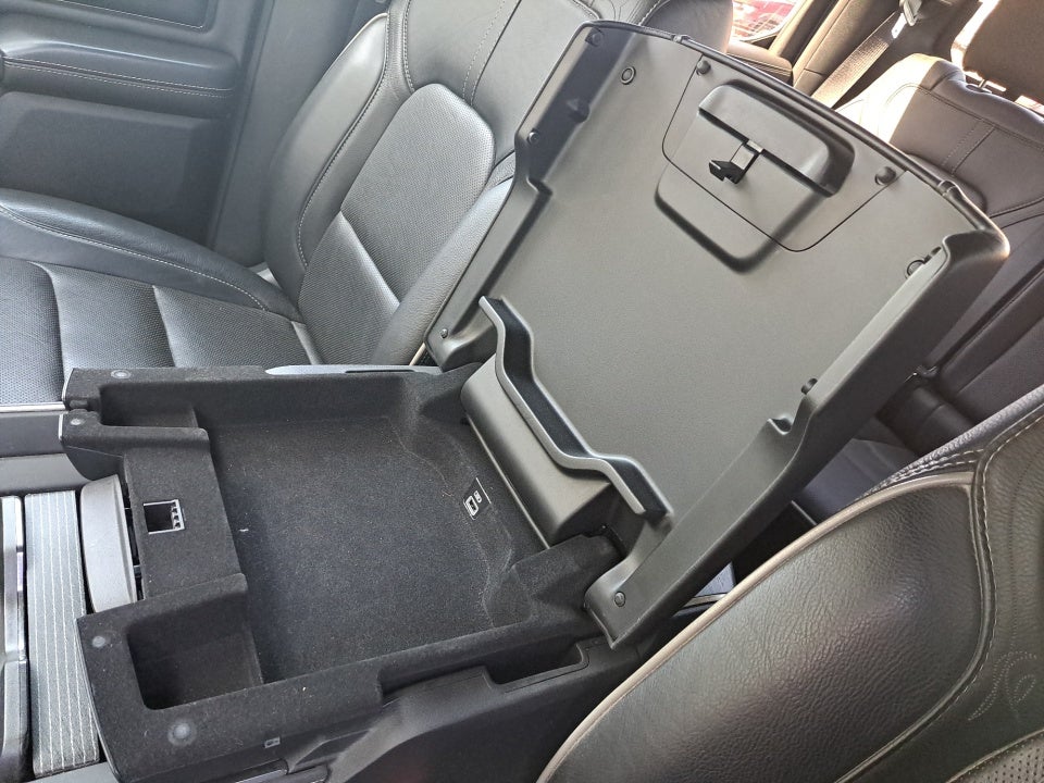 2021 RAM 1500 Limited Crew Cab 4x4 5'7" Box