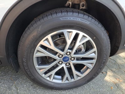 2021 Ford Escape SEL