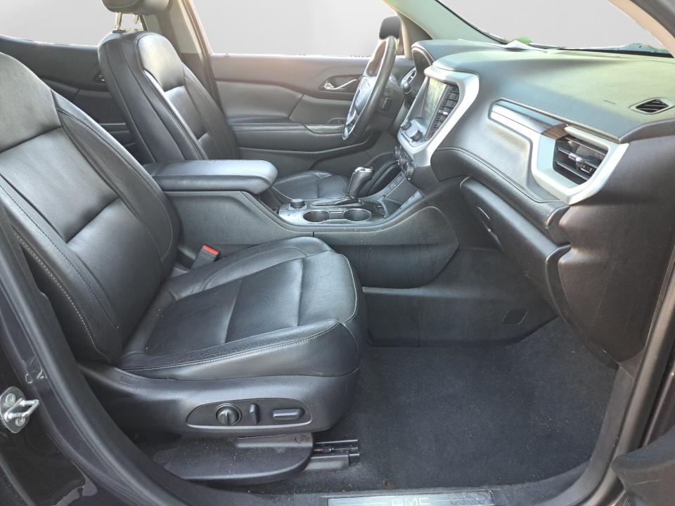 2017 GMC Acadia SLT