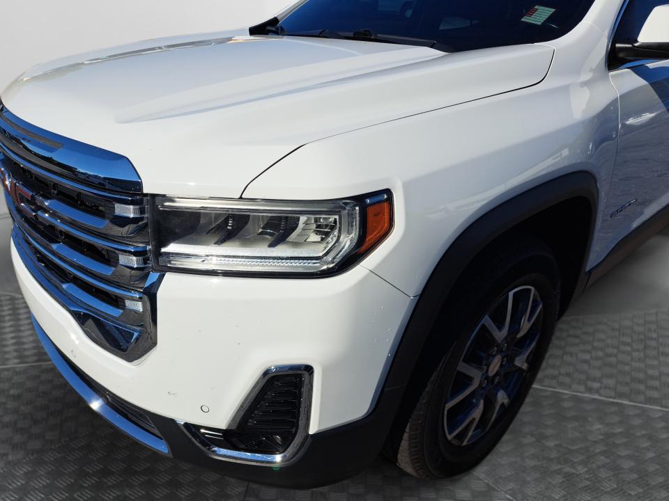 2022 GMC Acadia SLT