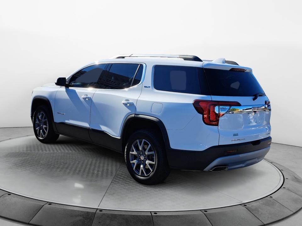 2022 GMC Acadia SLT