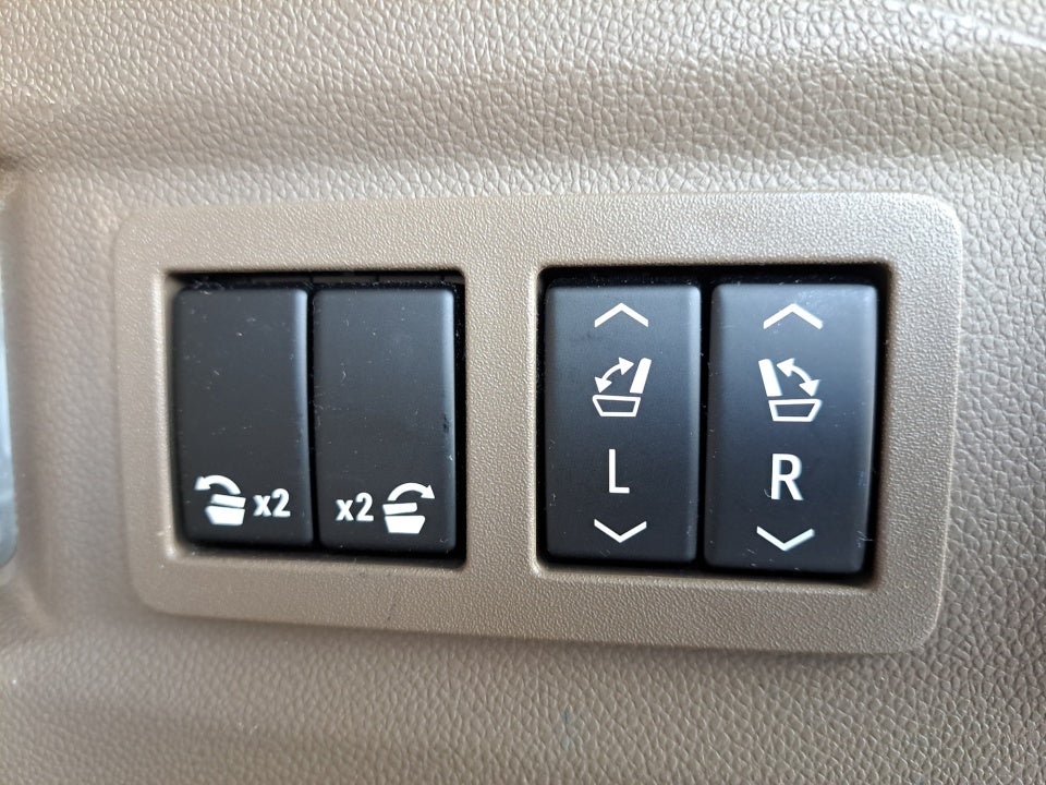 2021 GMC Yukon 4WD Denali