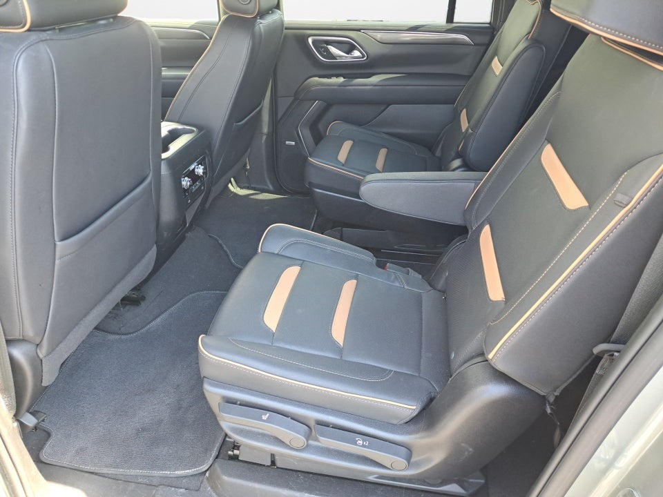 2023 GMC Yukon XL AT4