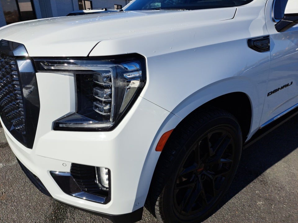 2023 GMC Yukon XL 4WD Denali