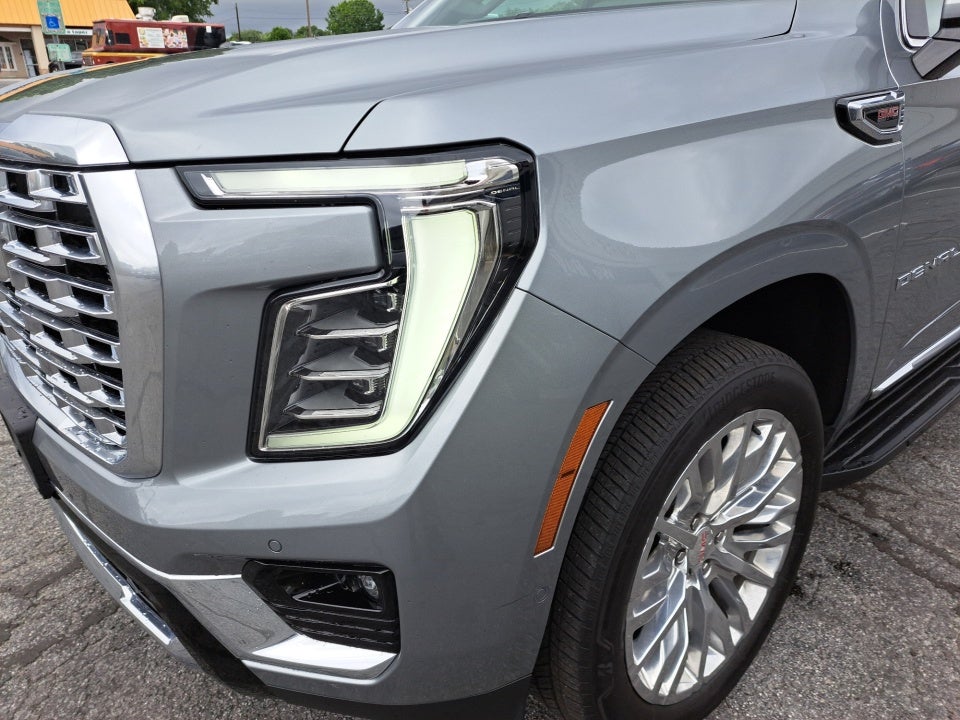 2025 GMC Yukon XL 4WD Denali