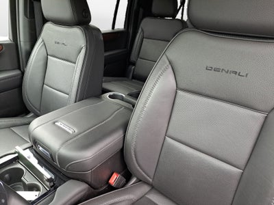 2025 GMC Yukon XL 4WD Denali