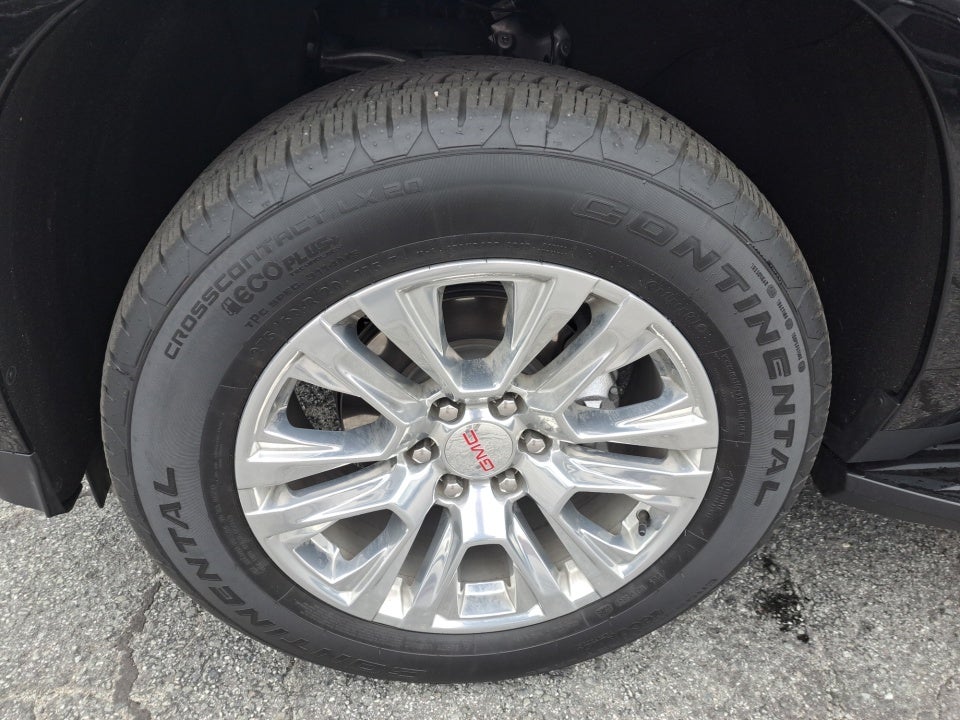 2025 GMC Yukon XL 4WD Denali