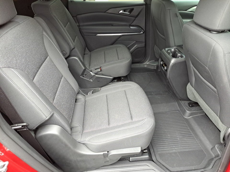 2025 Chevrolet Traverse FWD LT