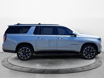 2023 Chevrolet Suburban 4WD RST