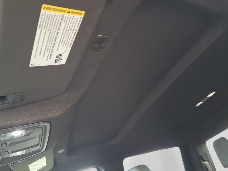 2022 GMC Sierra 1500 4WD Crew Cab Short Box SLT