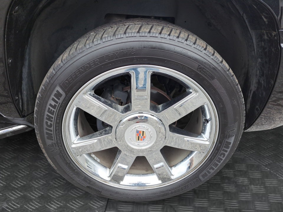 2012 Cadillac Escalade Luxury