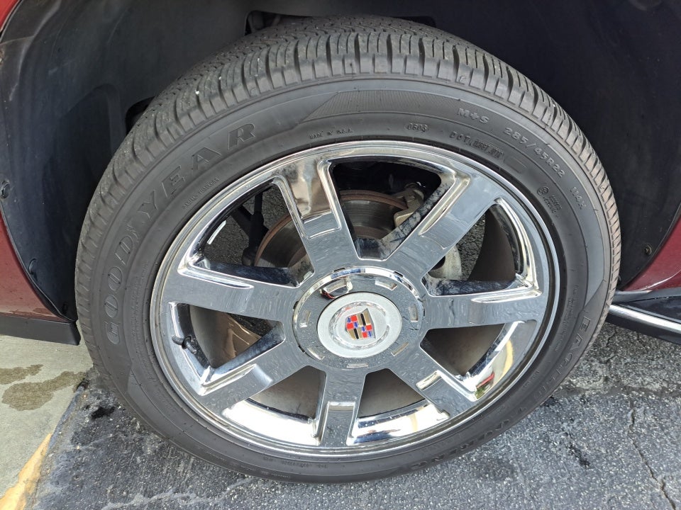 2010 Cadillac Escalade Luxury