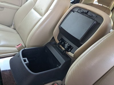 2010 Cadillac Escalade Luxury