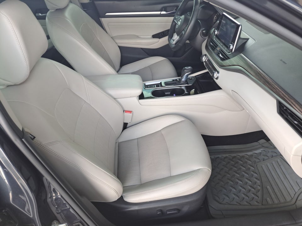 2020 Nissan Altima 2.5 Platinum