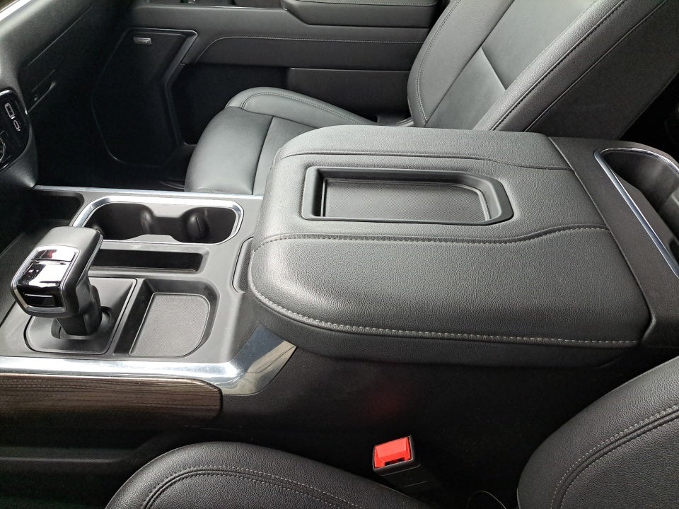 2022 Chevrolet Silverado 1500 4WD Crew Cab Short Bed RST