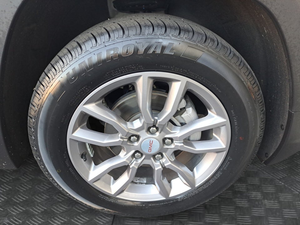 2024 GMC Terrain AWD SLT