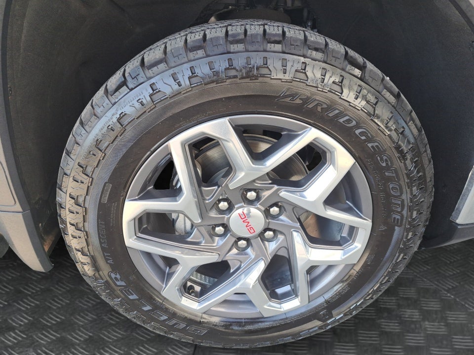 2023 GMC Sierra 1500 4WD Crew Cab Short Box SLT