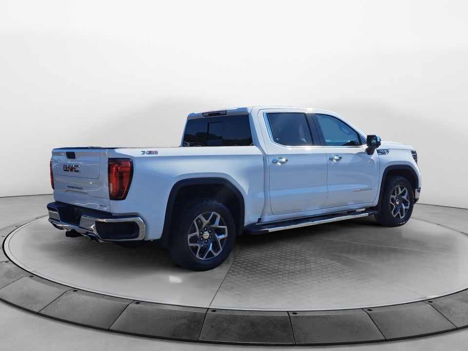 2023 GMC Sierra 1500 4WD Crew Cab Short Box SLT