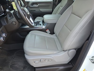 2023 GMC Sierra 1500 4WD Crew Cab Short Box SLT