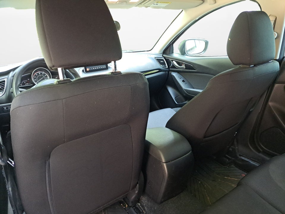 2016 Mazda Mazda3 Hatchback i Sport