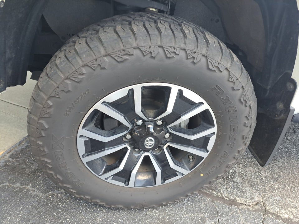 2020 Toyota Tacoma TRD Sport