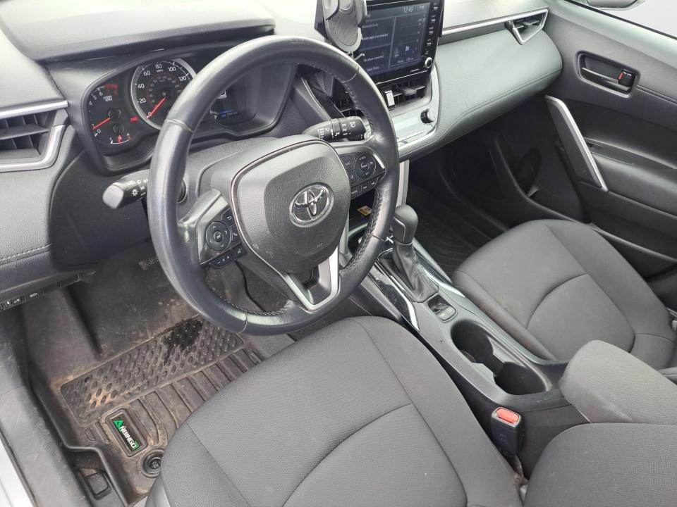 2022 Toyota Corolla Cross LE