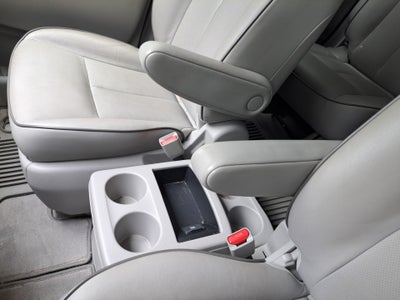 2015 Nissan Quest SV