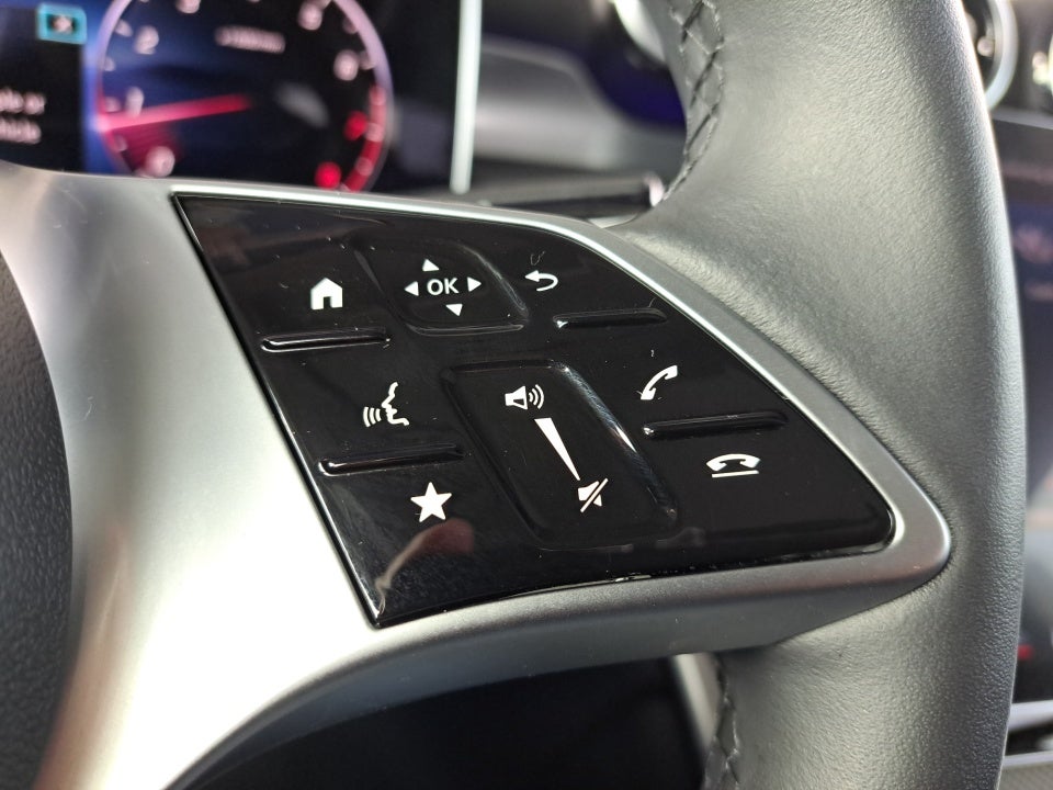 2024 Mercedes-Benz GLC 300 SUV