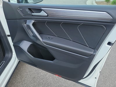 2022 Volkswagen Tiguan SEL R-Line