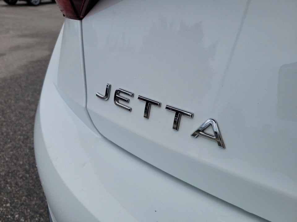 2023 Volkswagen Jetta SE