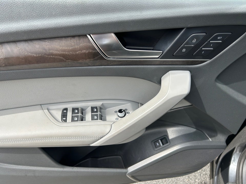 2019 Audi Q5 Premium Plus