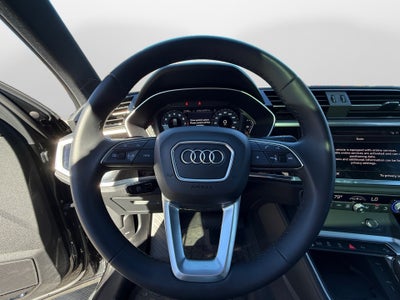 2025 Audi Q3 Premium 45 TFSI S line quattro Tiptronic