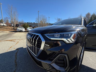 2025 Audi Q3 Premium 45 TFSI S line quattro Tiptronic