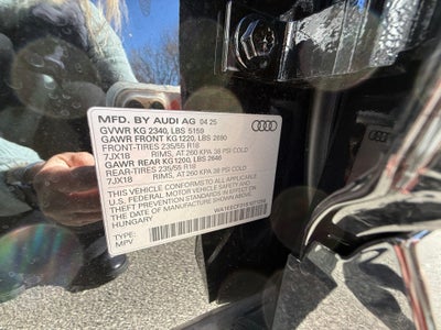 2025 Audi Q3 Premium 45 TFSI S line quattro Tiptronic