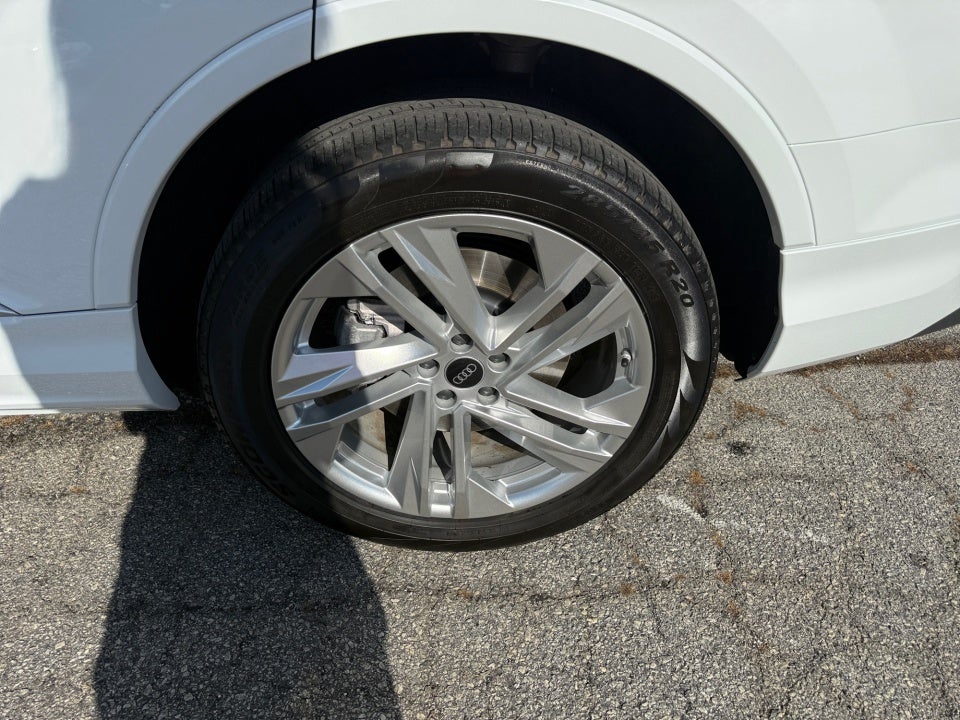 2022 Audi Q7 Premium Plus 55 TFSI quattro Tiptronic