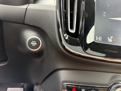 2019 Volvo XC40 T5 Momentum