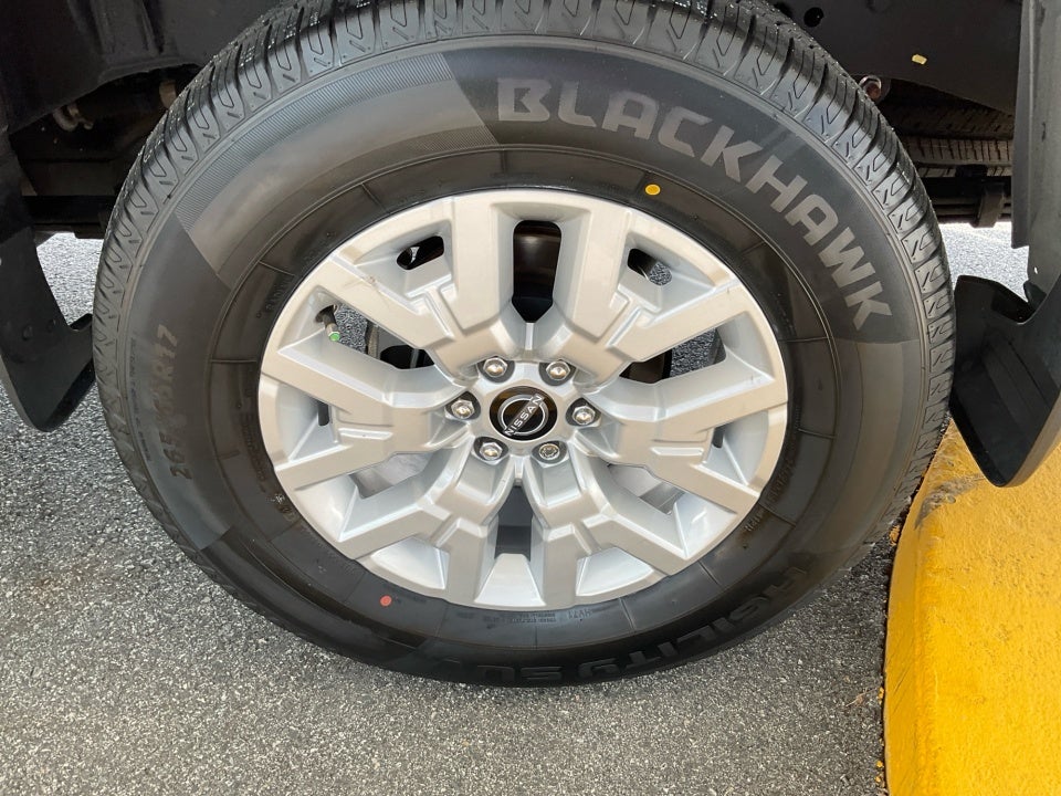 2023 Nissan Frontier Crew Cab SV 4x4