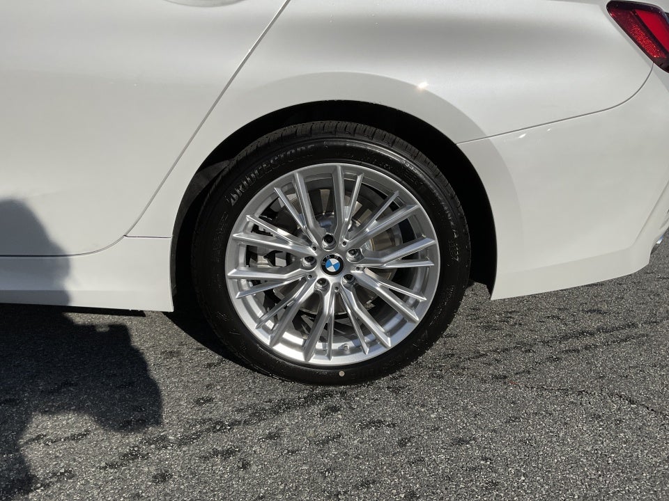 2023 BMW 330i xDrive