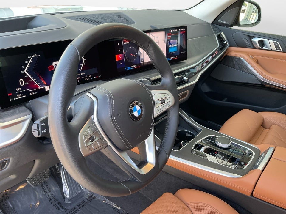 2023 BMW X7 xDrive40i